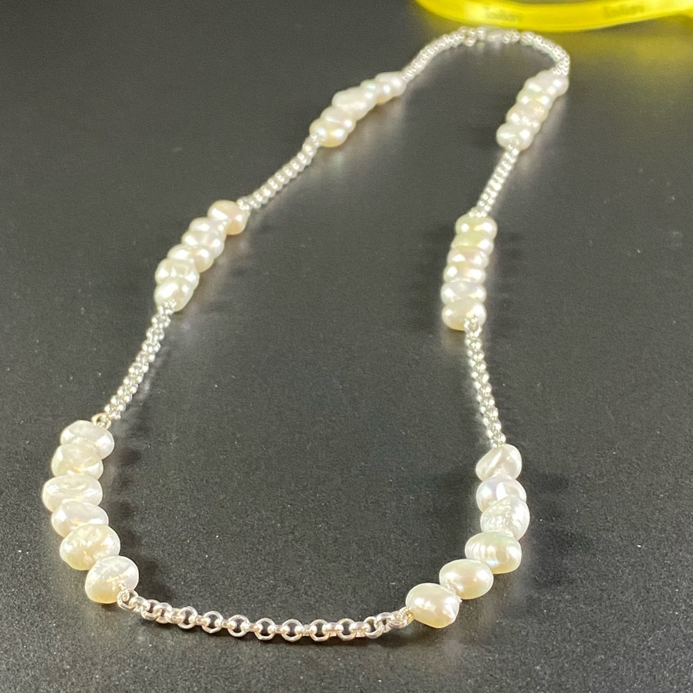 Tavliani Original Pearl and Silver necklace
